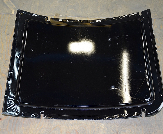 Крышка люка над КПП