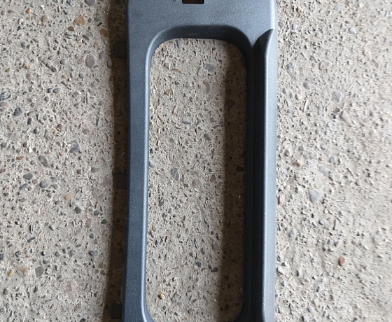 Накладка панели приборов левая под комбин. нов. обр.