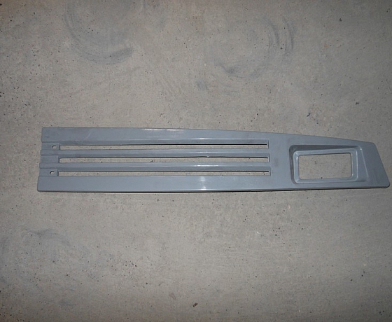 Панель передняя верхняя левая (серая)(ПАЗ-3205)  ПАЗ