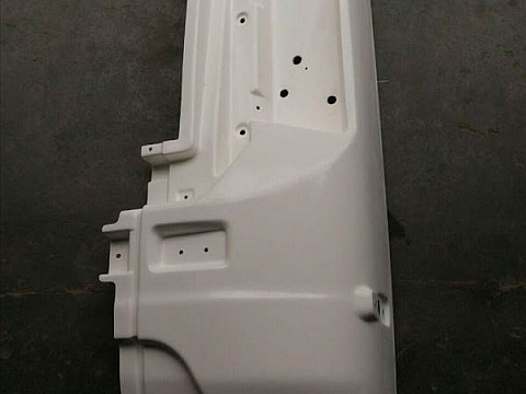 Панель задка угловая в сборе правая ПАЗ Вектор Next 2 под фонарь дост. среда (стеклопластик)