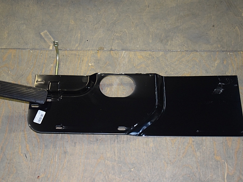 Полик люка с педалью акселератора (ПАЗ-3205) ПАЗ